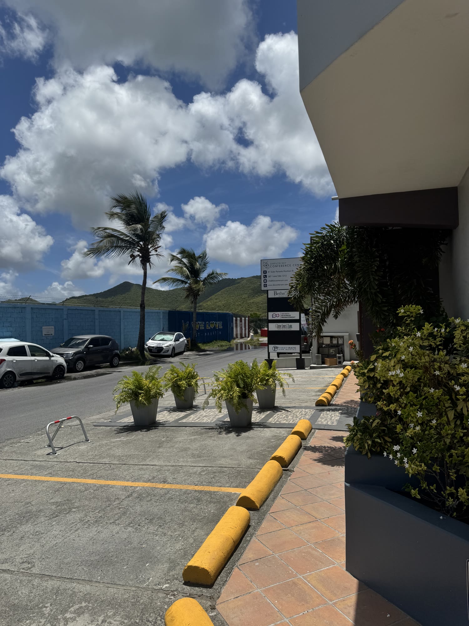 The road into Simpson Bay — the conference-centre sign marks the turn for BethsAida